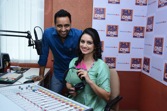 MJ Tarun with Shruti Marathe